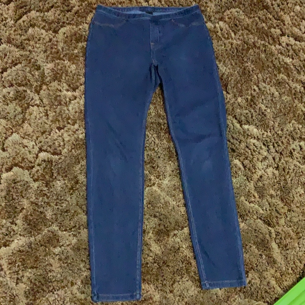 Women’s size medium dark wash jean leggings